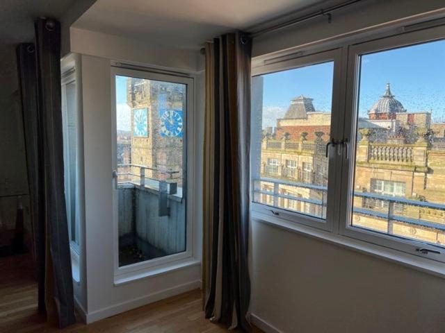 Modern & Spacious 2 Bed Merchant City Apart-High St Глазго Екстер'єр фото